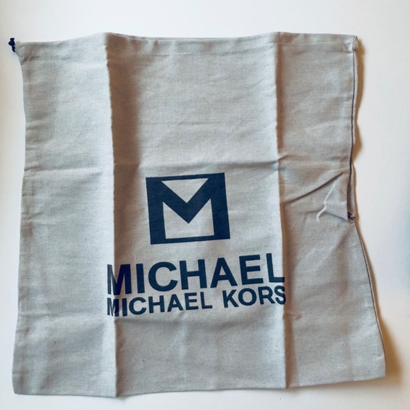 Michael Kors Leather Hobo Bag With Dust Bag - Picture 13 of 16